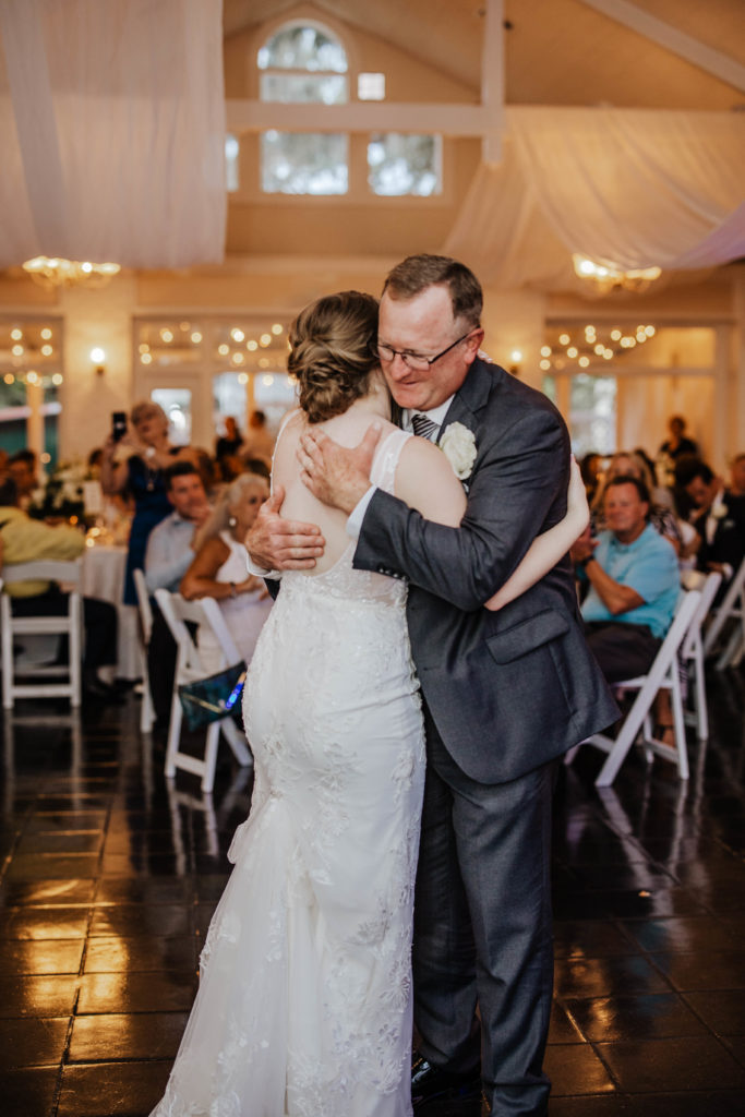 Sweetwater branch inn , Gainesville FL Wedding Photographer Father daughter first dance by Captured By Lau Photography a Florida wedding Photographer 