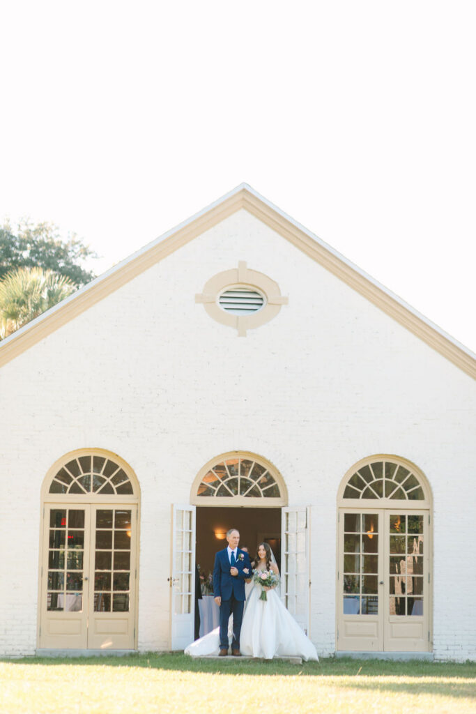 Waterfront ceremony at Ribault Club wedding venue Jacksonville FL